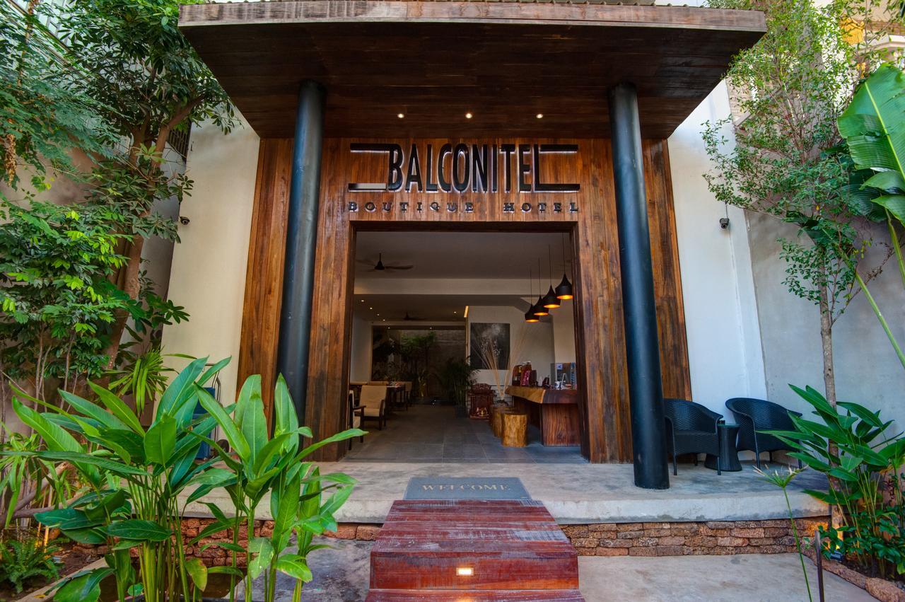 Balconitel Boutique Hotel Phnom Penh Exterior photo