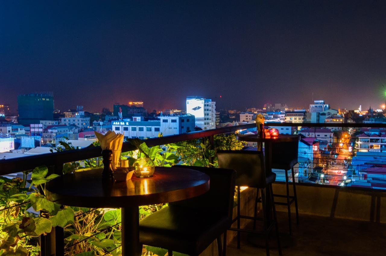 Balconitel Boutique Hotel Phnom Penh Exterior photo